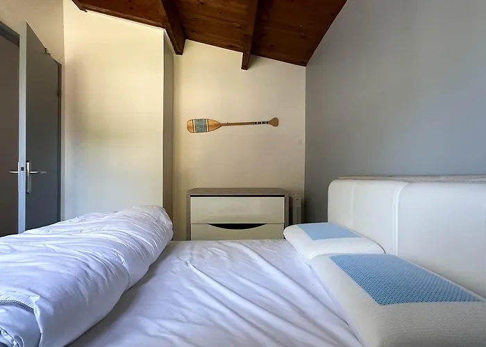 Belle Villa T5 Pour 8 Pers. A La Palmyre - Proche Mer, Parking, Wifi - Fr-1-705-76 Holiday home Les Mathes