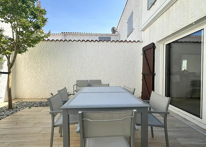 Belle Villa T5 Pour 8 Pers. A La Palmyre - Proche Mer, Parking, Wifi - Fr-1-705-76 Holiday home Les Mathes