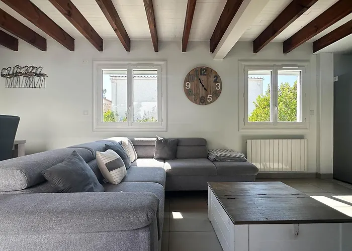 Belle Villa T5 Pour 8 Pers. A La Palmyre - Proche Mer, Parking, Wifi - Fr-1-705-76